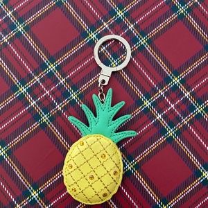 Pineapple key fob